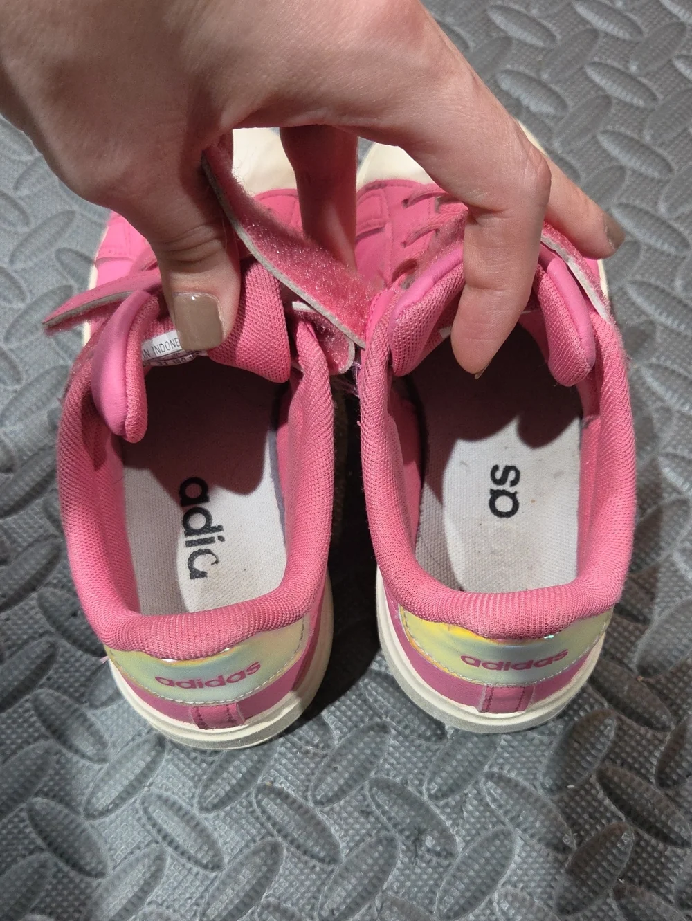 adidas pink kids